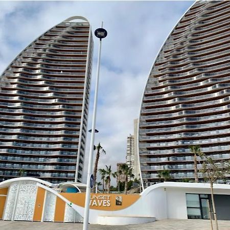Sunset Waves Benidorm By Mar Holidays Esterno foto